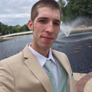 Meet your Posher, Zeke